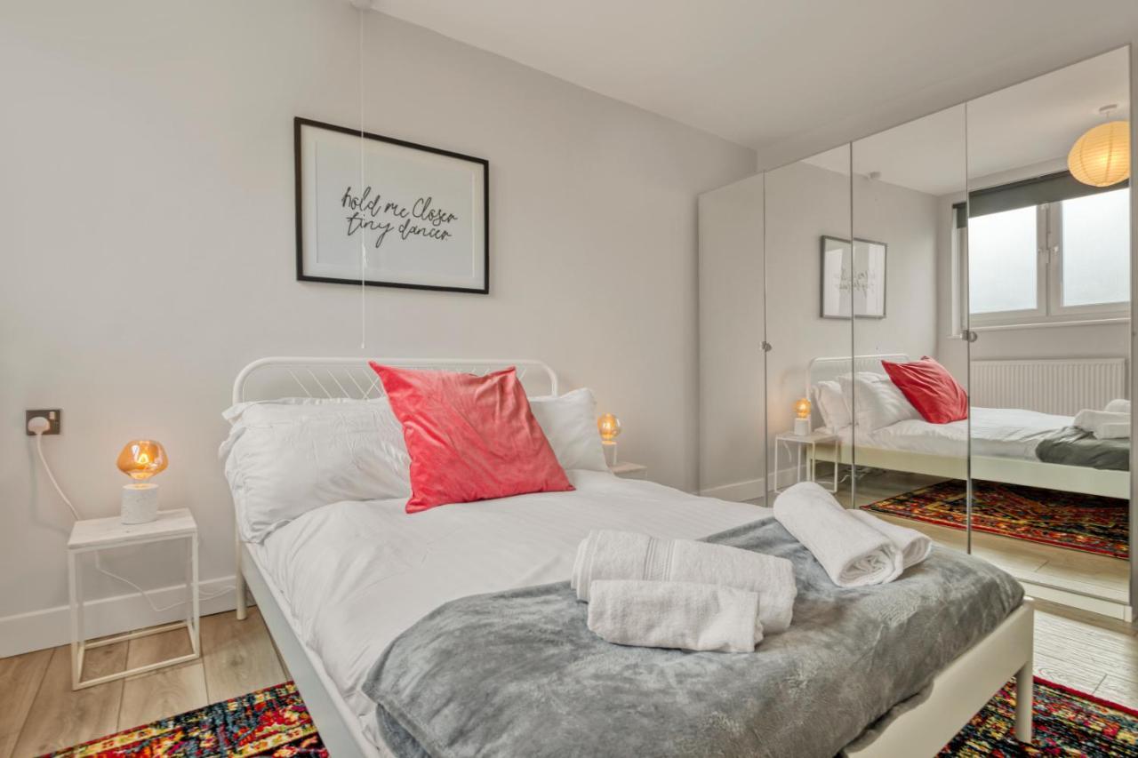 Homely 1bed Vauxhall Apartment London